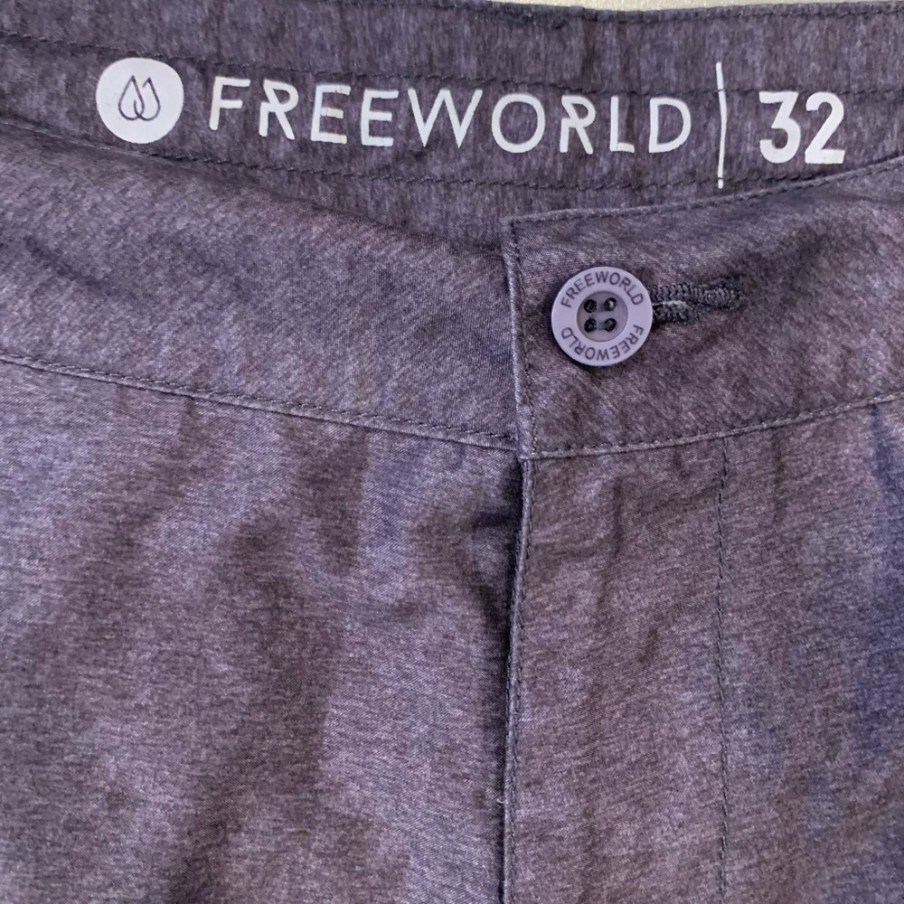 Free world grey shorts size 32